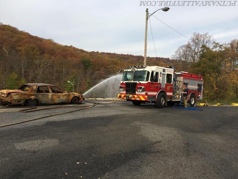 Flashover Training for PVVFD members held on Sunday - October 30th.  Photo's courtesy of FF A. Proetta Jr.